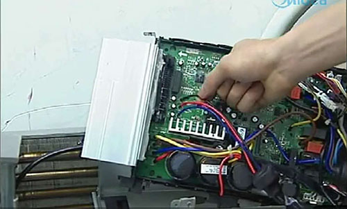 梅州美的空调电话是多少